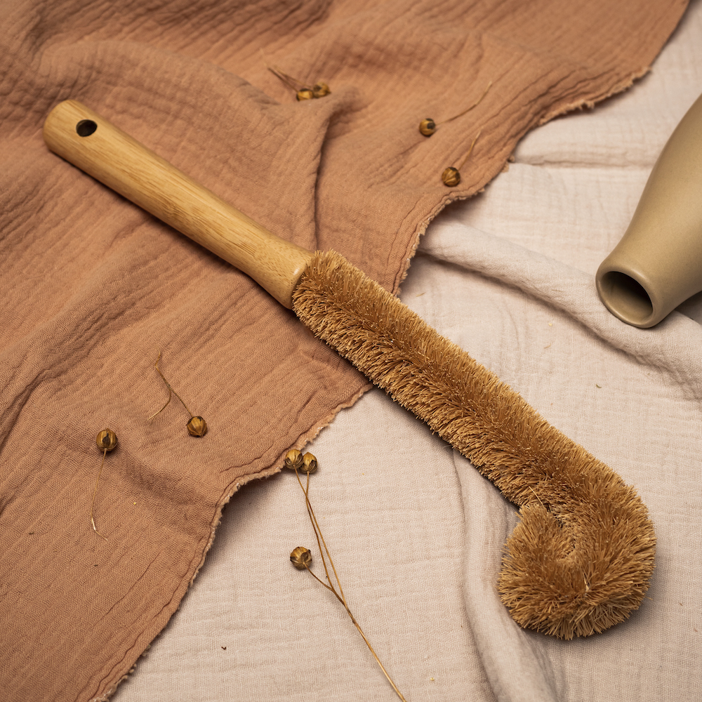 Щетка для бутылок деревянная с  щетиной из сизаля  