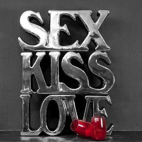 Kiss Sex Love ACC05238